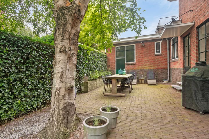 Foto 22 van Burgemeester Knappertlaan 138