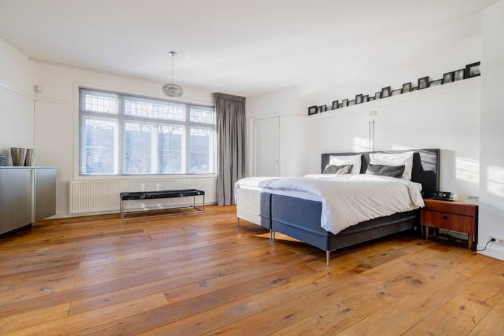 Foto 36 van Burgemeester Knappertlaan 138