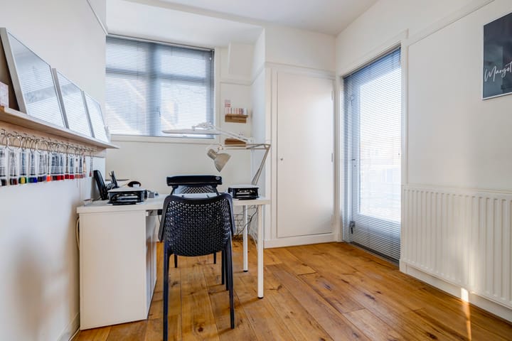 Foto 45 van Burgemeester Knappertlaan 138