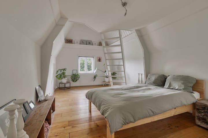 Foto 47 van Burgemeester Knappertlaan 138