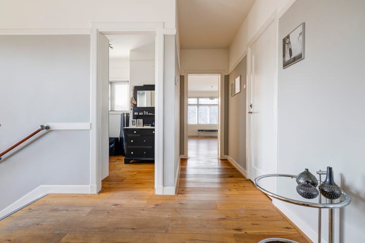 Foto 39 van Burgemeester Knappertlaan 138