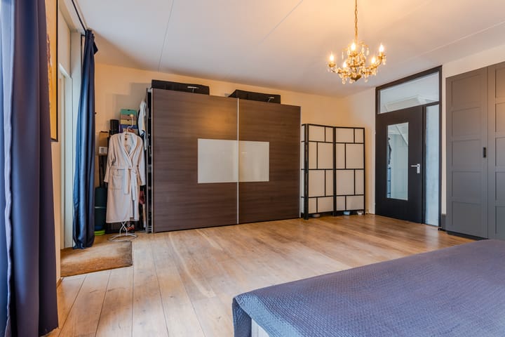 Foto 12 van 2e Maasbosstraat 74