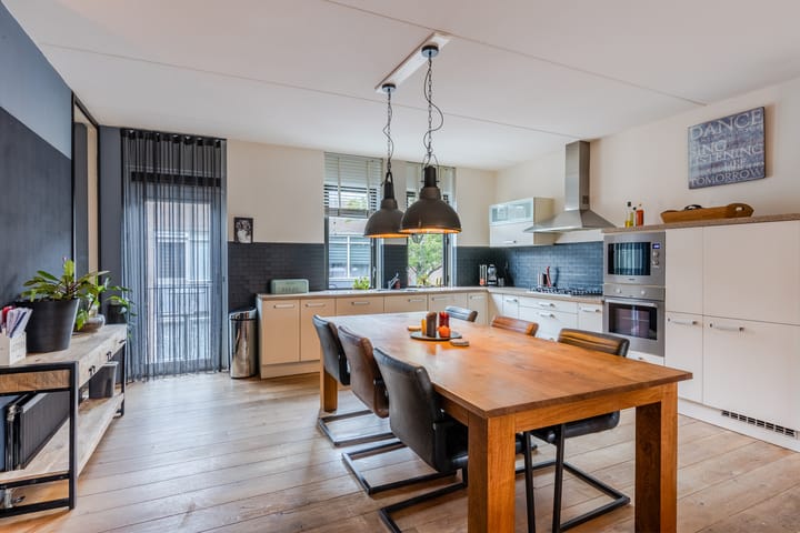 Foto 22 van 2e Maasbosstraat 74