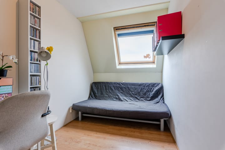 Foto 35 van 2e Maasbosstraat 74