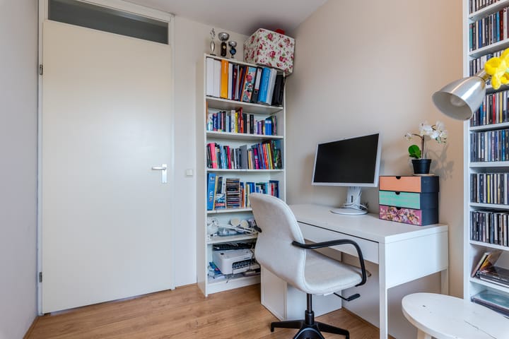 Foto 36 van 2e Maasbosstraat 74