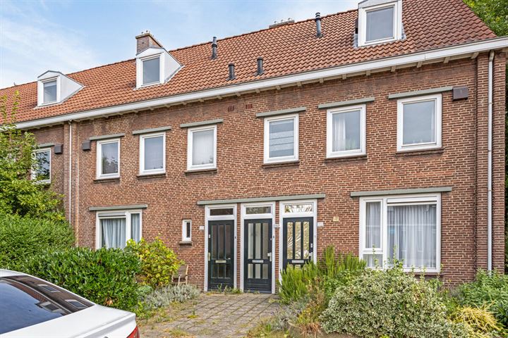 View photo 1 of Petrus Dondersstraat 197