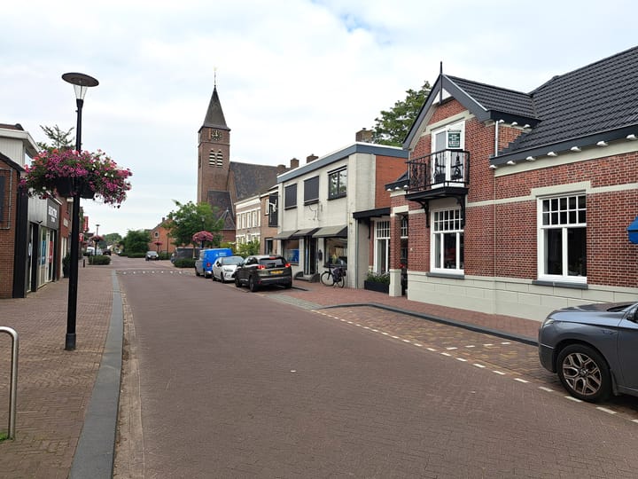 Photo 13 of Raadhuisstraat 11