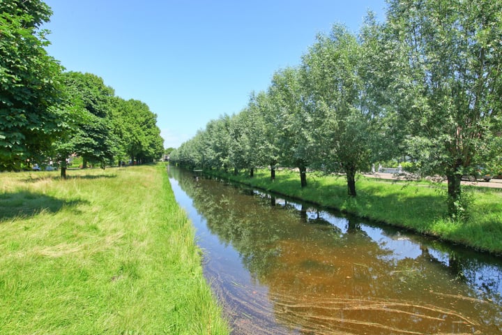 Bekijk foto 36 van Toevluchtstraat 47