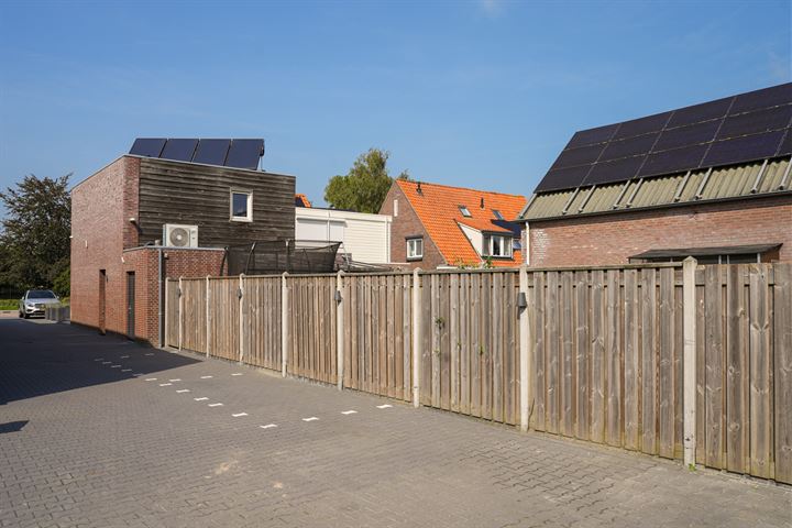 Bekijk foto 36 van Grotestraat 55