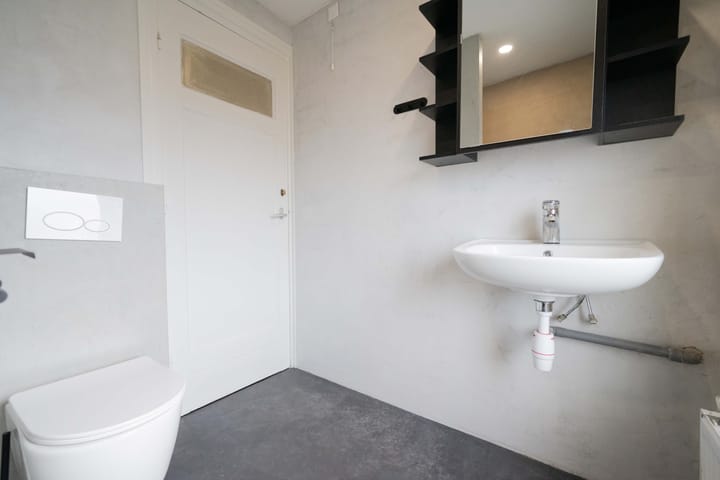 Foto 16 van Wijkerstraatweg 125