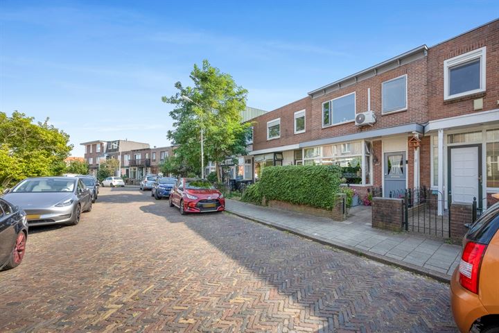 Bekijk foto 3 van Planciusstraat 8