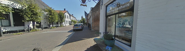 Bekijk 360° foto van Straatbeeld van Overstraat 16