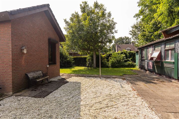 View photo 35 of Burg. van Hinsbergstraat 7