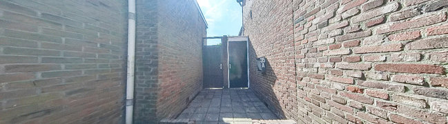 View 360° photo of Entree of Grote Kerkstraat 35