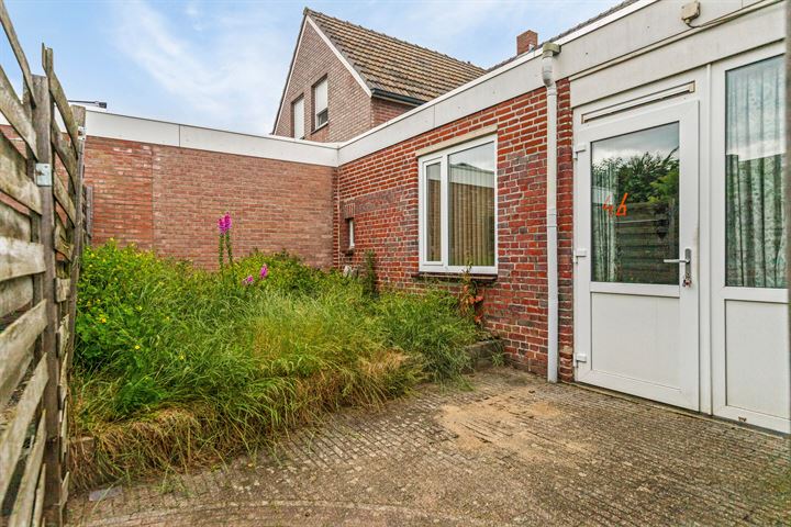 Bekijk foto 24 van Veldstraat 46