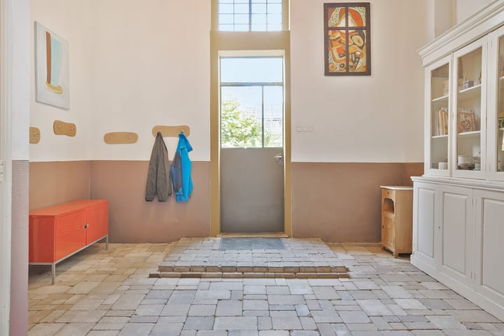 Photo 20 of JH van Aismawei 39