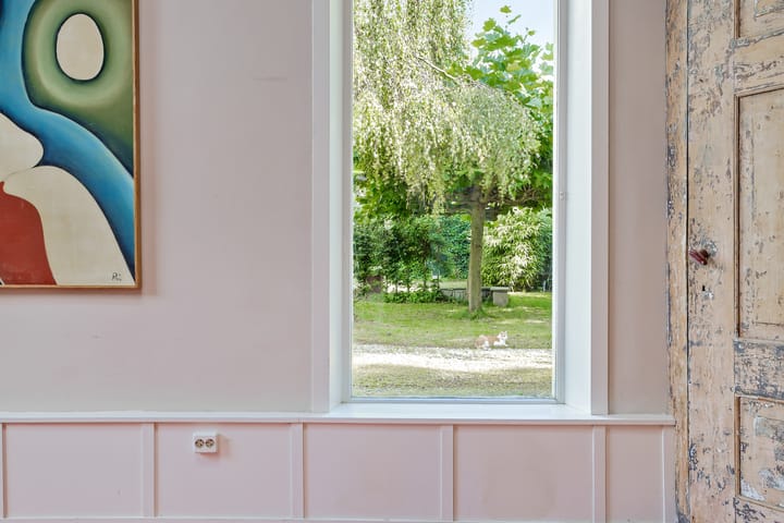 Photo 24 of JH van Aismawei 39