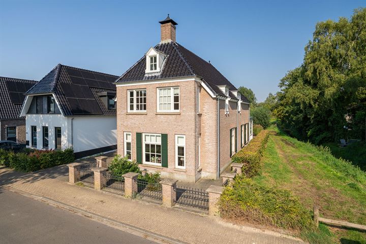 View photo 50 of Broekheenseweg 45