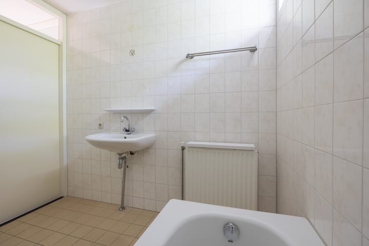 Foto 23 van Emmastraat 99