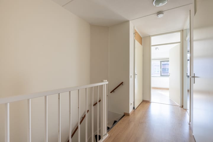 Foto 24 van Emmastraat 99