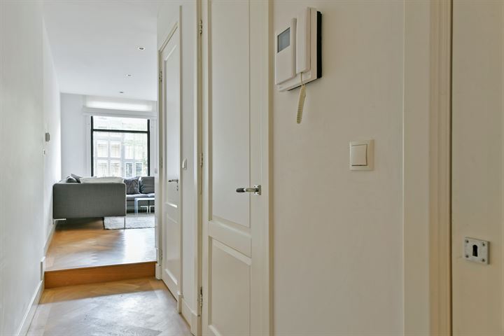 View photo 10 of Keizersgracht 347-B