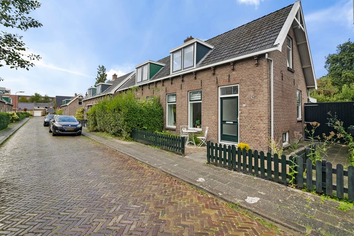 Bekijk foto 5 van Pastoriestraat 6