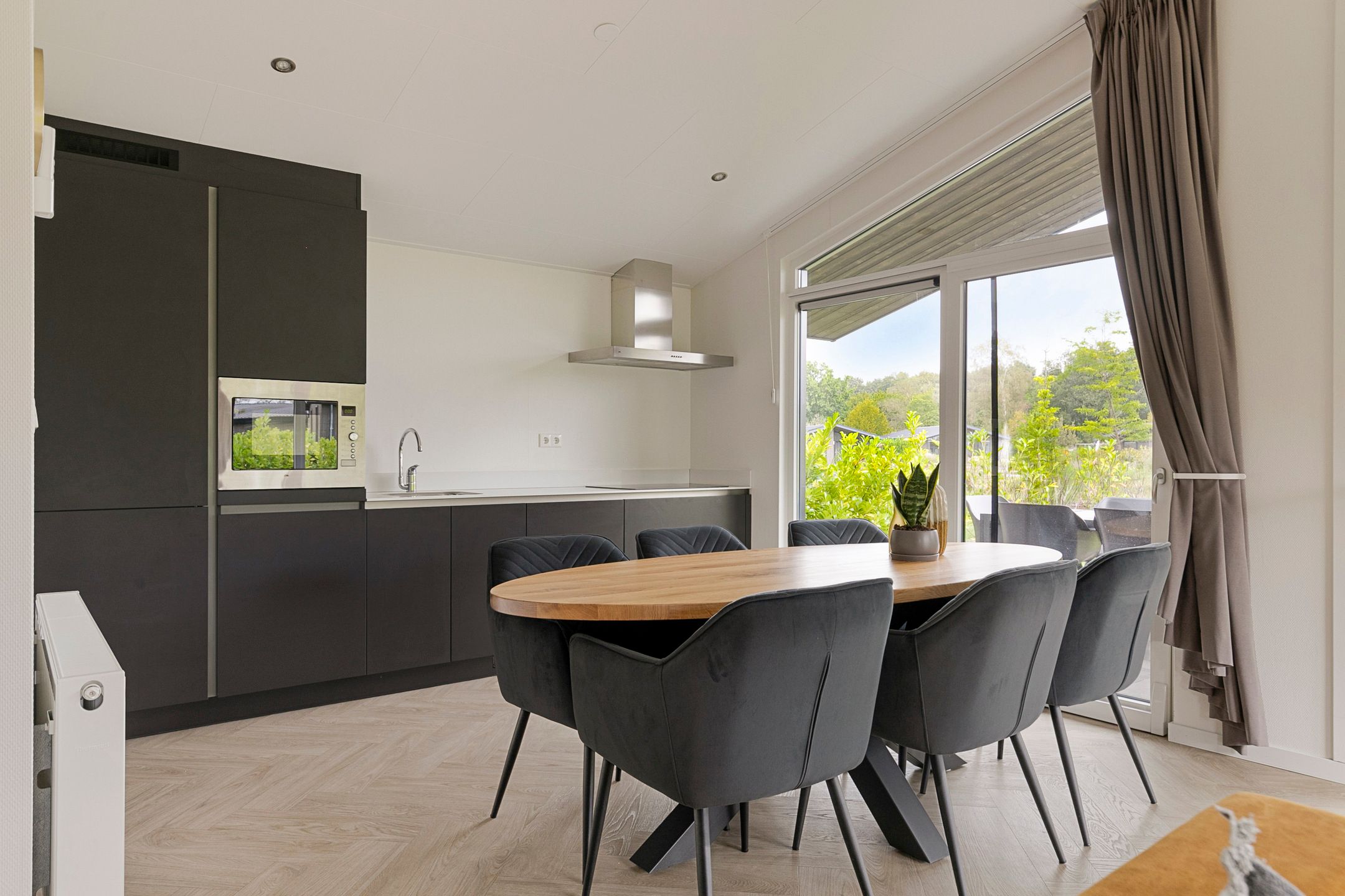 Foto 12 van Banstraat 25-184