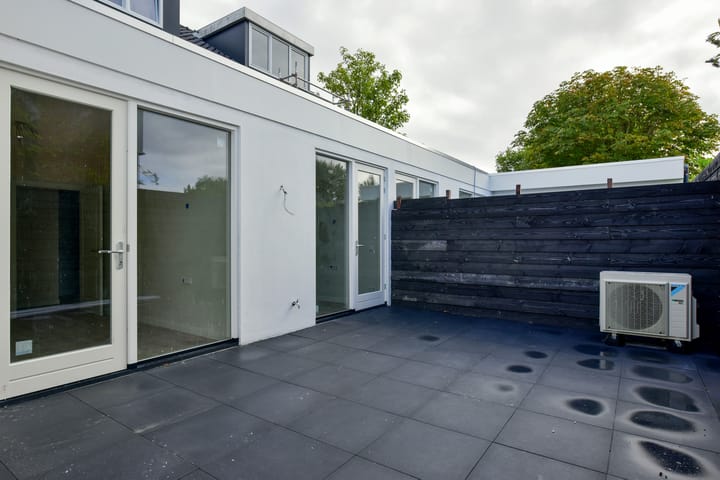 Foto 3 van Swammerdamstraat 8