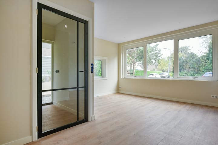 Foto 10 van Swammerdamstraat 8