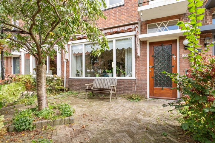 Foto 4 van Anna van Burenstraat 39