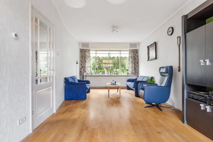 Foto 8 van Anna van Burenstraat 39