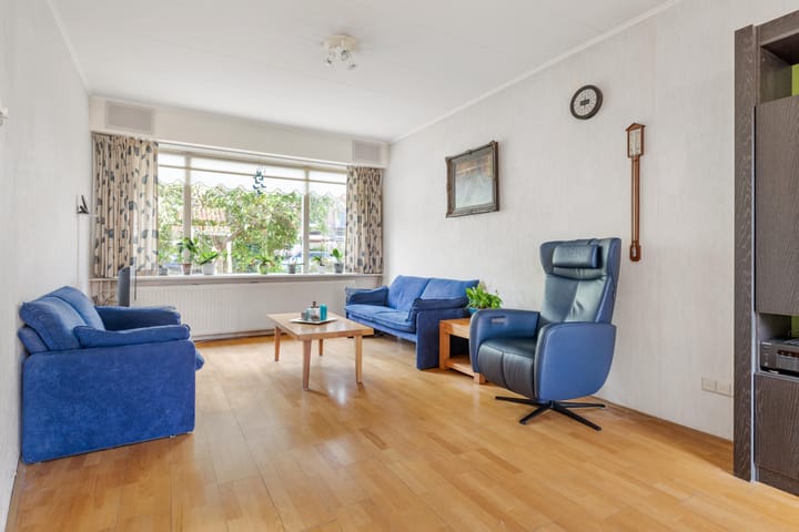 Foto 9 van Anna van Burenstraat 39