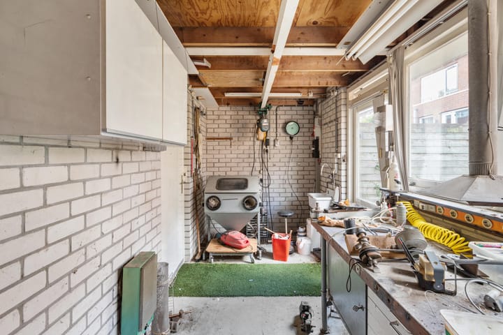 Foto 25 van Anna van Burenstraat 39