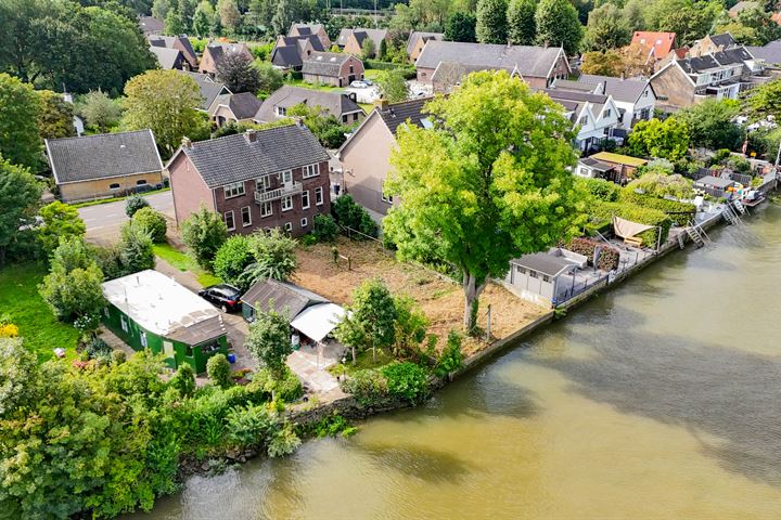 Bekijk foto 3 van IJsseldijk 237