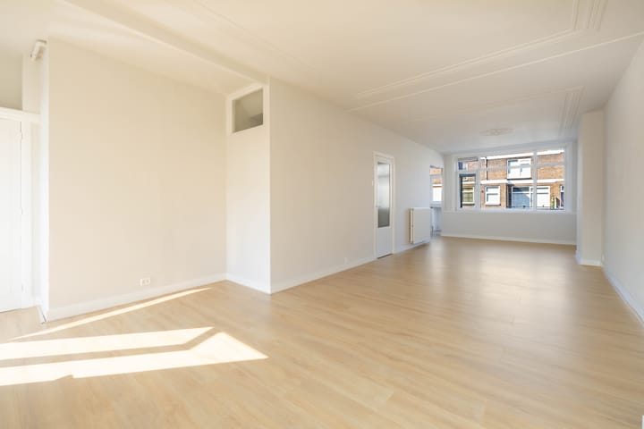 Foto 21 van Van Ostadelaan 35-A