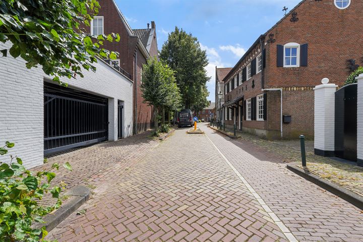 View photo 30 of Begijnhofstraat 1