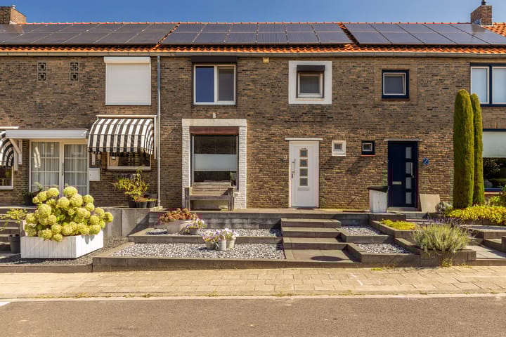 Foto 1 van Van Lennepstraat 9