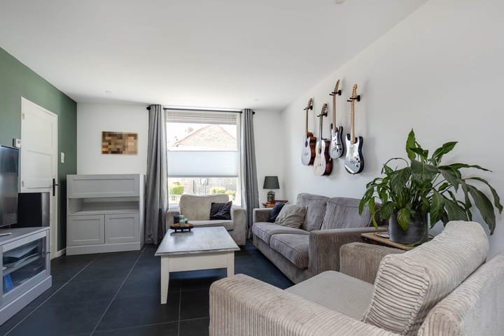 Foto 10 van Van Lennepstraat 9