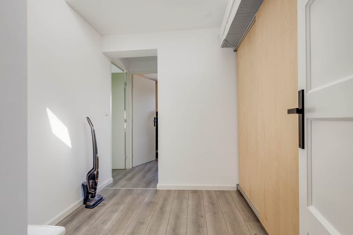 Foto 19 van Van Lennepstraat 9