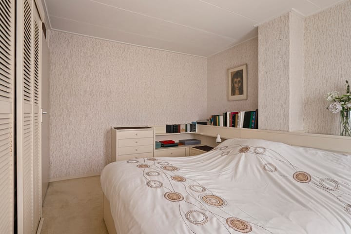 Photo 21 of Merelstraat 9