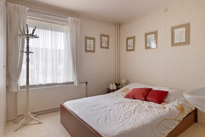 Photo 25 of Merelstraat 9