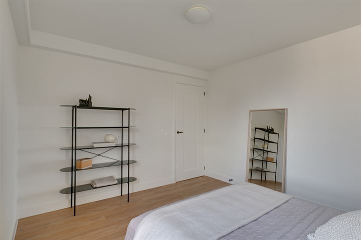 View photo 18 of Brentanostraat 22