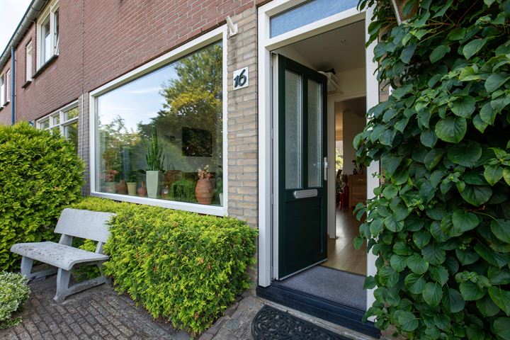 Bekijk foto 4 van Jan Bulthuisstraat 16