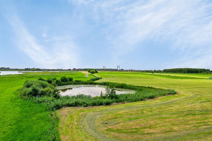 Bekijk foto 41 van Uiterwijkseweg 4