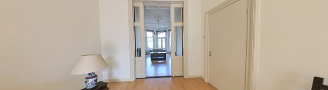 Bekijk 360° foto van Woonkamer van Berg en Dalseweg 100