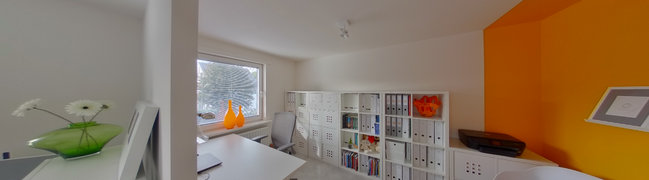 Bekijk 360° foto van Woonkamer van Torenlaan 1