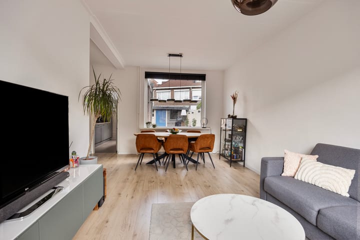 Foto 2 van Waterhoefstraat 74