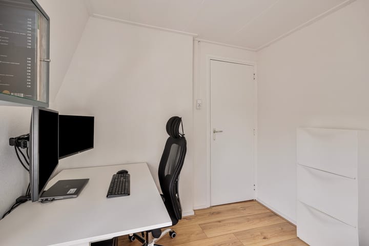 Foto 28 van Waterhoefstraat 74