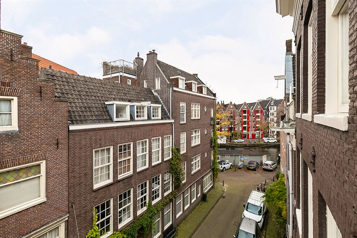 Bekijk foto 16 van Goudsbloemstraat 13-D