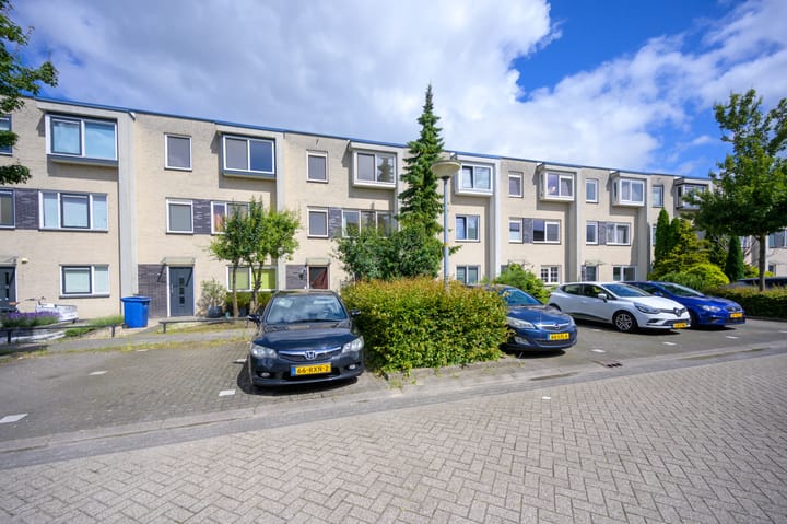 Foto 2 van Floris Versterstraat 9